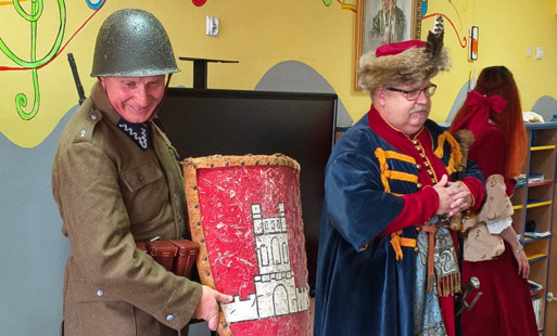Zdjęcie do Spotkanie z pasjonatami historii