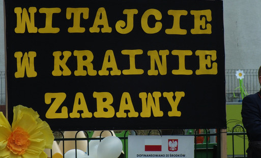 Zdjęcie do Uroczyste otwarcie placu zabaw